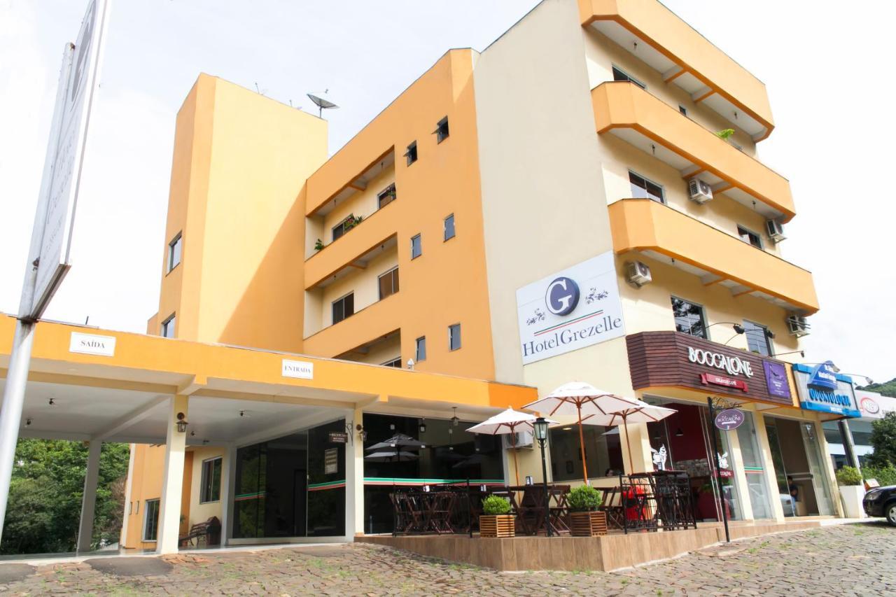 Hotel Grezelle Bituruna Luaran gambar